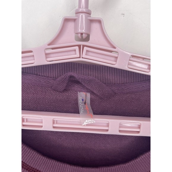 FREE PEOPLE MOVEMENT Cropped Sweatshirt w/ Yellow Rose Logo - Plum - Large [NWT] - Picture 2 of 8